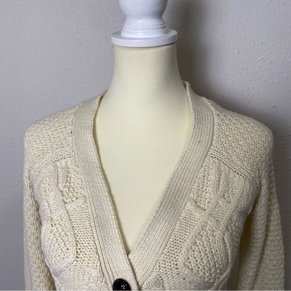 NWT Wet Seal Chunky Knit Button Front Cream Cardigan Sweater Women's Size XS - Picture 3 of 15